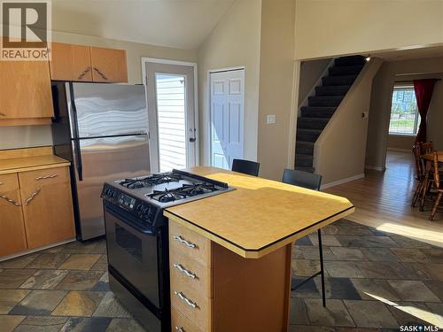 312 1St Street E, Saskatoon, SK - Indoor Photo Showing Kitchen