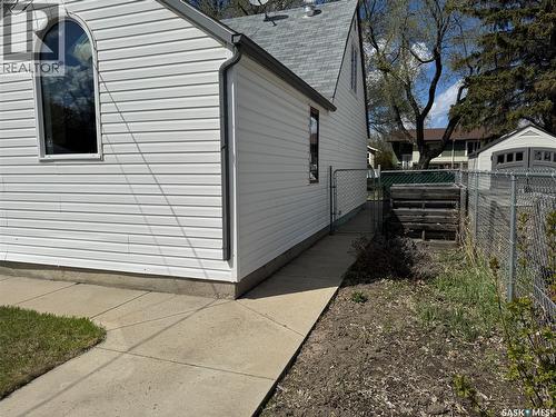 312 1St Street E, Saskatoon, SK - Outdoor