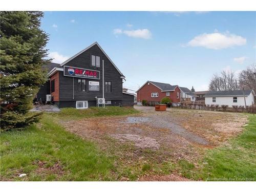 120 Champlain St, Dieppe, NB 
