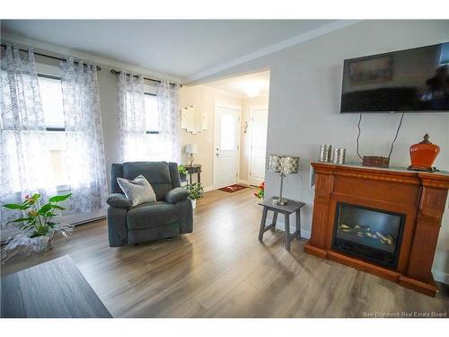 71 Hazelton Rd, Doaktown, NB 