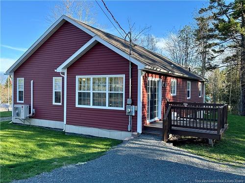 71 Hazelton Rd, Doaktown, NB 