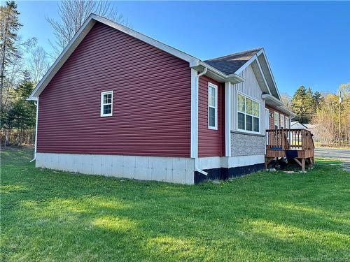 71 Hazelton Rd, Doaktown, NB 