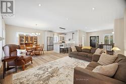 Modern open concept design - 
