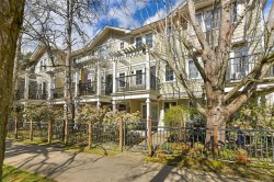 #103-820 Brock Ave Langford, BC V9B 0B8