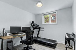 Bedroom - 