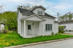 7 Rue Masson  Saint-Roch-De-L'Achigan, QC J0K 3H0