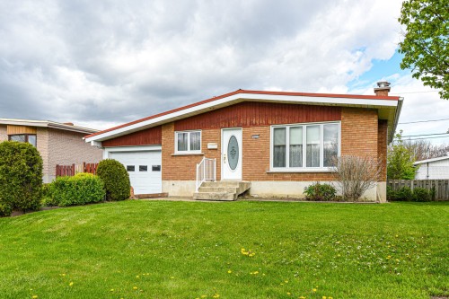 Façade - 5870 Rue Arthur, Brossard, QC - Outdoor