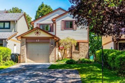 17 Mitchell Avenue Brampton, ON L6Z 1H2