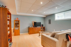 Family Room - 