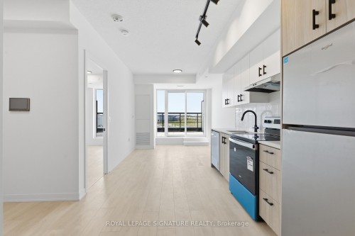 415-4878 Powers Common, Burlington, ON - Indoor Photo Showing Kitchen