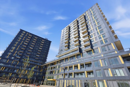 415-4878 Powers Common, Burlington, ON - Outdoor With Facade