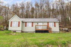 1465 Ch. de Val-des-Lacs  Sainte-Sophie, QC J5J 2S8