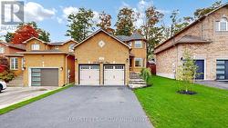 53 PRISCILLA'S PLACE Barrie, ON L4N 5X6