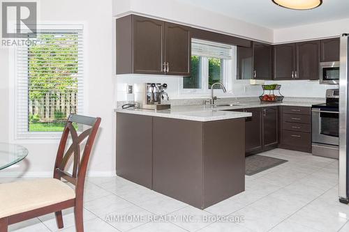 3295 Bloomfield Drive, Mississauga, ON - Indoor Photo Showing Dining Room