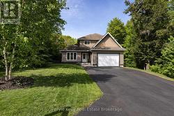 5 MACKENZIE DRIVE Huntsville (Chaffey), ON P1H 0A1