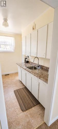 14 Beachy Cove Road, Mortier, NL - Indoor Photo Showing Kitchen