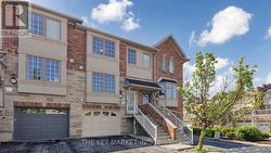 14 - 435 ENGLISH ROSE LANE Oakville, ON L6H 7S9