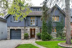76 BRULE GARDENS Toronto, ON M6S 4J2