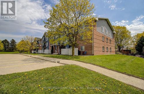 210 - 271 EIWO COURT  Waterloo, ON N2K 2M8