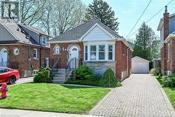 62 UPLANDS Avenue  Hamilton, ON L8S 3X8