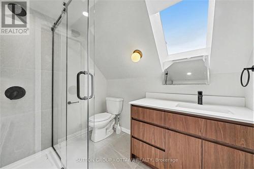 73 Scrivens Street, Ottawa, ON - Indoor Photo Showing Bathroom