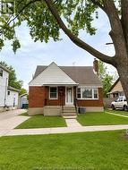 1435 HICKORY Windsor, ON N8Y 3S8