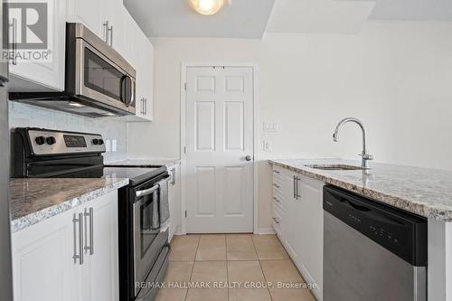 42 Sternes Private, Ottawa, ON - Indoor Photo Showing Kitchen With Upgraded Kitchen