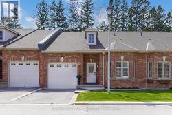 48 FRED BARNARD WAY Uxbridge, ON L9P 0B9