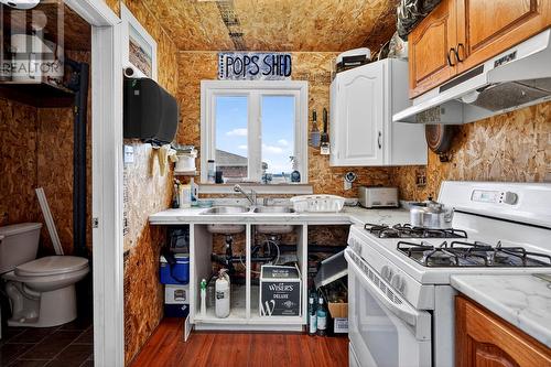 46 Remembrance Loop, Carbonear, NL - Indoor Photo Showing Kitchen