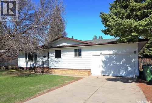 59 Alexandra AVENUE  Yorkton, SK S3N 2J6