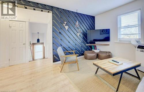 46 Cherry Street, Kitchener, ON - Indoor Photo Showing Other Room