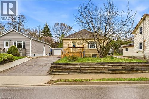 609 GUELPH Street  Kitchener, ON N2H 5Y5