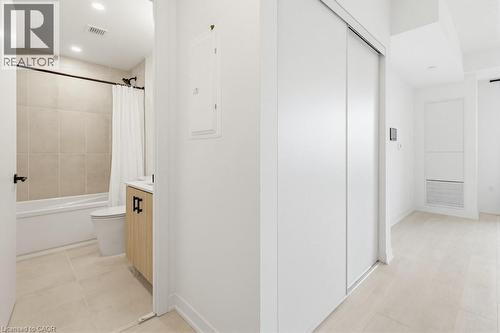 4878 Powers Common Unit# 208, Burlington, ON - Indoor