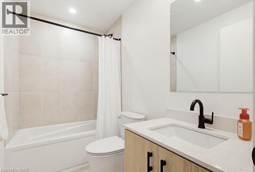 4878 Powers Common Unit# 208, Burlington, ON - Indoor Photo Showing Bathroom