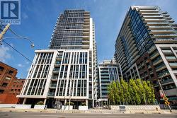 819 - 400 ADELAIDE STREET E Toronto, ON M5A 4S3