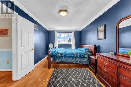 108 Candy Crescent, Brampton, ON - Indoor Photo Showing Bedroom