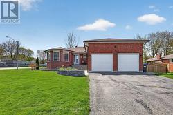 100 PEEL STREET Penetanguishene, ON L9M 1C3