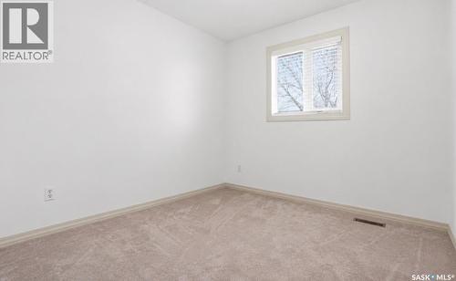 314 Waterbury Road E, Saskatoon, SK - Indoor Photo Showing Other Room