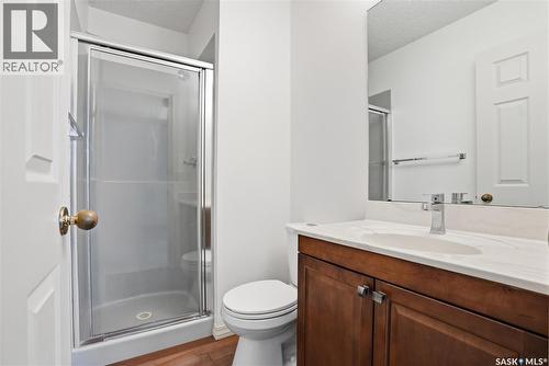 314 Waterbury Road E, Saskatoon, SK - Indoor Photo Showing Bathroom