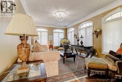 2 MUMBERSON COURT Markham, ON L6C 1Y4