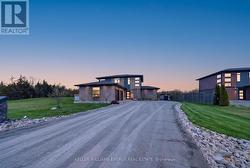 108 FOSTER ROAD Prince Edward County (Sophiasburg Ward), ON K0K 1W0