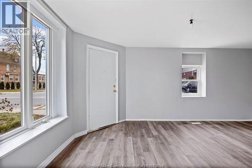 701 Marentette Unit# A, Windsor, ON - Indoor Photo Showing Other Room