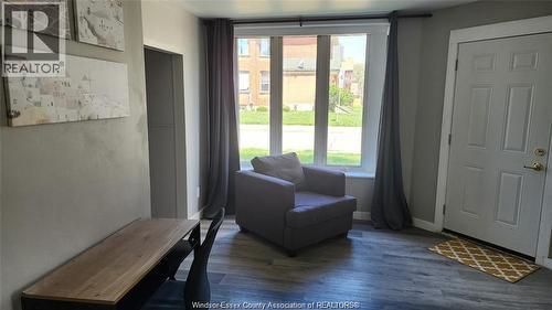 701 Marentette Unit# A, Windsor, ON - Indoor