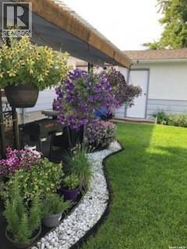219 Nagel Crescent, Regina, SK - Outdoor