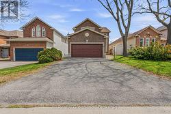 A - 132 GRENADIER WAY Ottawa, ON K2J 4M1