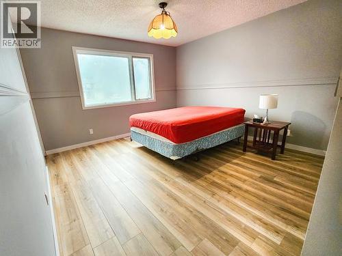 620 Yates Crescent, Faro, YT - Indoor Photo Showing Bedroom