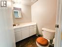 620 Yates Crescent, Faro, YT  - Indoor Photo Showing Bathroom 