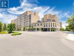 621 - 326 MAJOR MACKENZIE DRIVE E Richmond Hill, ON L4C 8T4