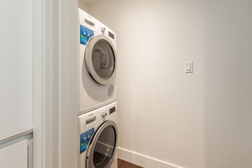 Laundry - 308-900 Rue André-Prévost, Montréal (Verdun/Île-Des-Soeurs), QC - Indoor Photo Showing Laundry Room