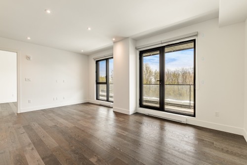 Living Room - 308-900 Rue André-Prévost, Montréal (Verdun/Île-Des-Soeurs), QC - Indoor Photo Showing Other Room